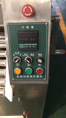 SS304 Continuous Dough Sheeting Machine 28kg/Times